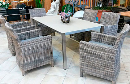 exklusive Gartenmöbel aus Rattan, Poyrattan - Kunststoffgeflecht, Edelstahl, Aluminium, Eisen, Teakholz